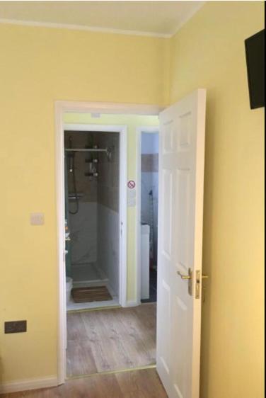 Becontreelodge Dagenham Bagian luar foto